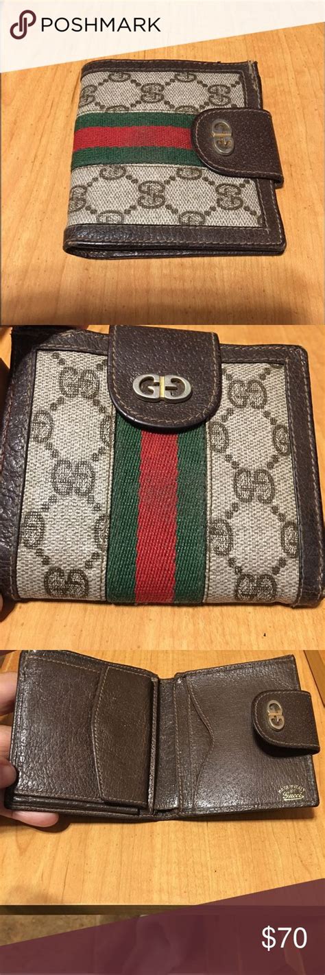 Gucci wallet stitching